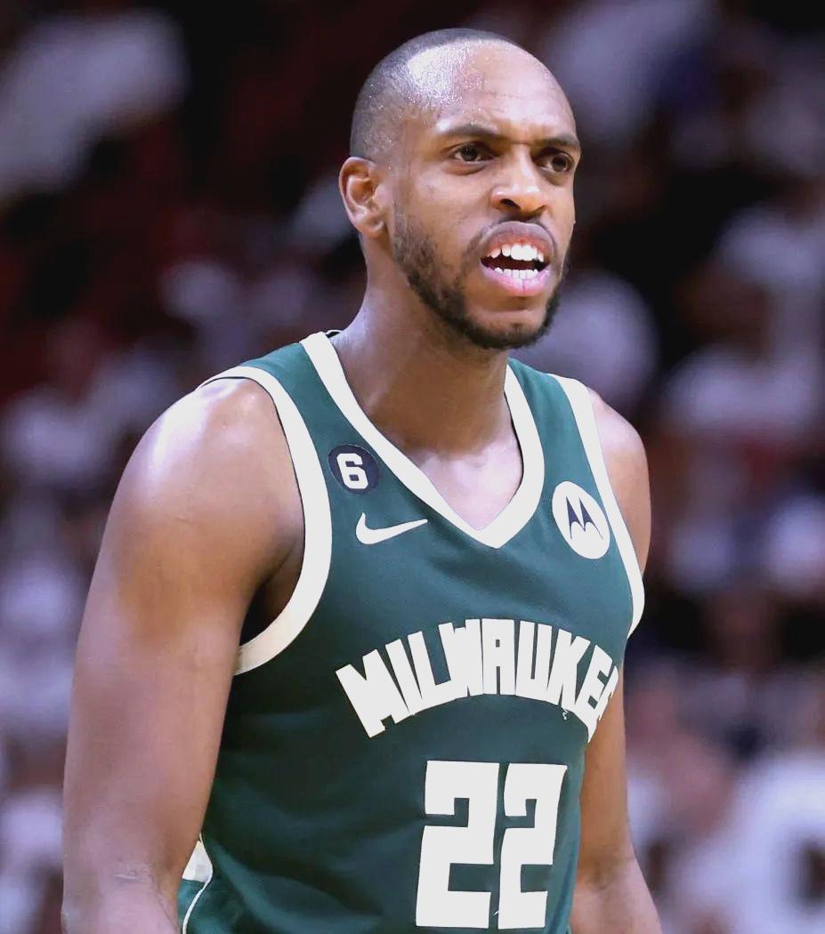 密尔沃基雄鹿训练开放日，今晨单刀错失引欢呼，国王杯在即，年轻球员得到机会的简单介绍