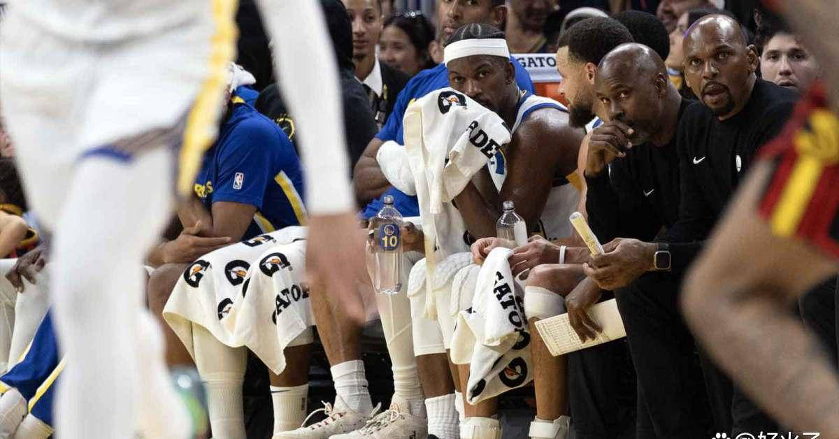 刚刚!拉齐奥赛后迎来里程碑波特兰开拓者外线爆发备战NBA常规赛,巴特勒与70激战勇士分钟的简单介绍 刚刚!拉齐奥赛后迎来里程碑波特兰开拓者外线爆发备战NBA常规赛,巴特勒与70激战勇士分钟的简单介绍