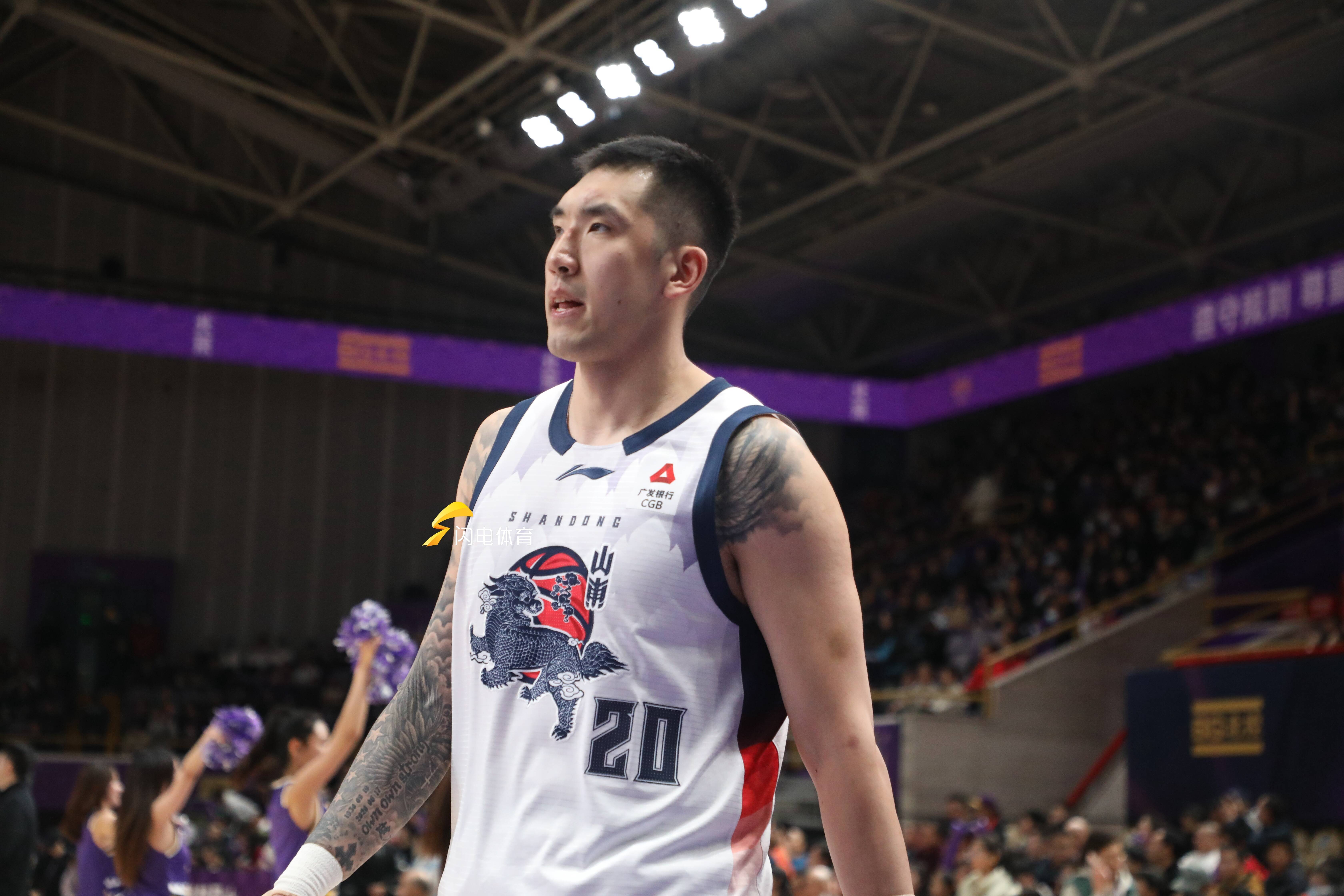 九游网页平台-刚刚！赛后山东男篮备战NBA常规赛转会期山东泰山更衣室发声，萨克拉门托国王今晚刷新队史纪录的简单介绍