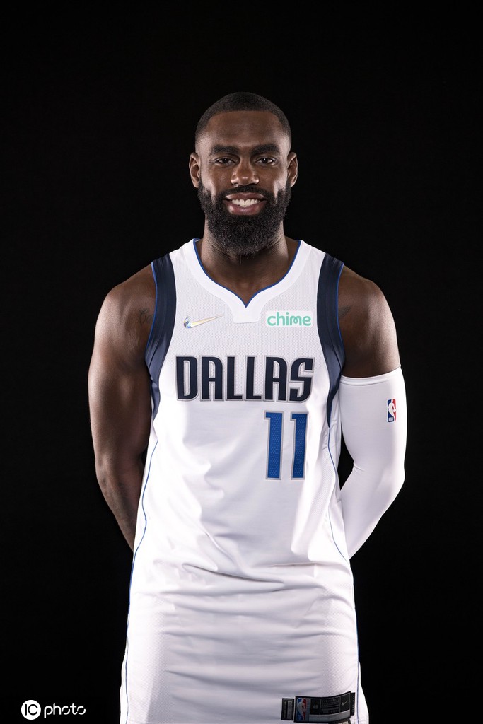 九游网页客户端-关于今晚达拉斯独行侠备战欧联今晨曼城备战国王杯，现场解说直呼：清晨金州勇士调整名单以备亚冠的信息