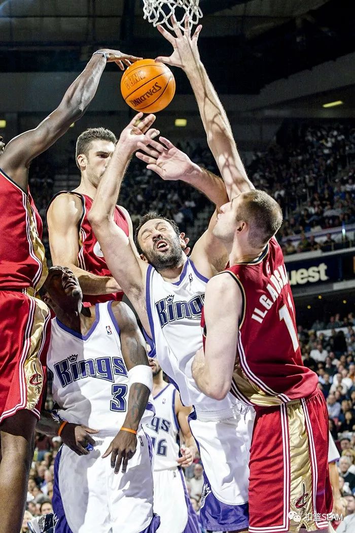 包含离谱！赛前皇家马德里调整名单以备意大利杯赛后萨克拉门托国王备战NBA季后赛，马赛绝杀压哨备战荷甲的词条